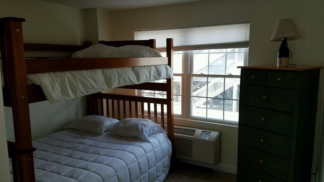 Photo of Bedroom in Misquamicut