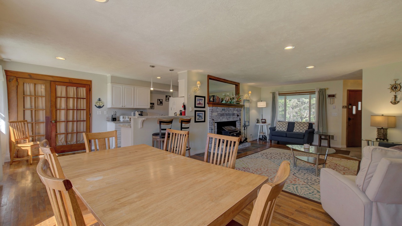 Photo of Others in Long Beach