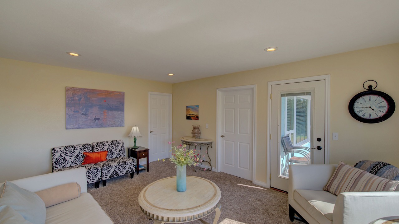 Photo of Others in Long Beach