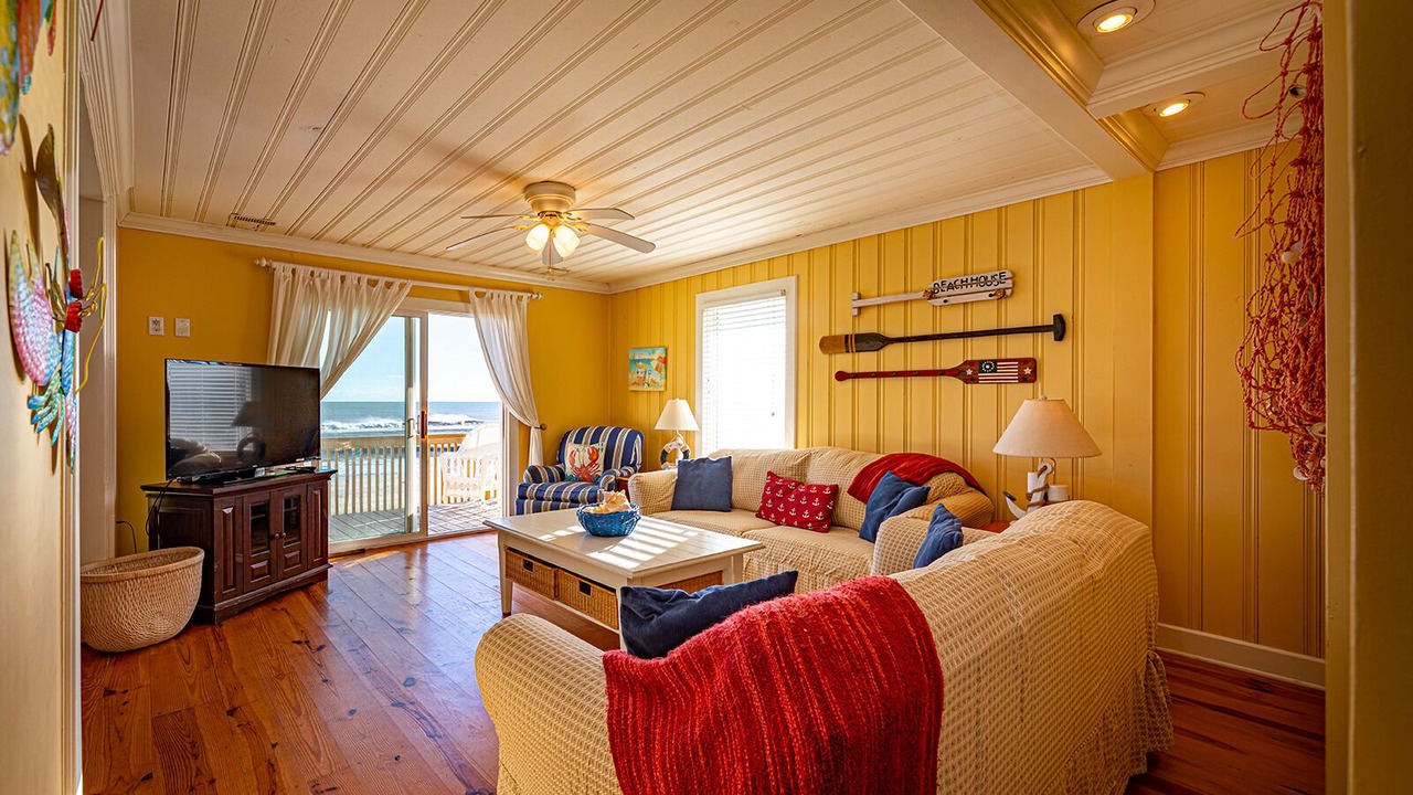 Photo of Livingroom in Emerald Isle