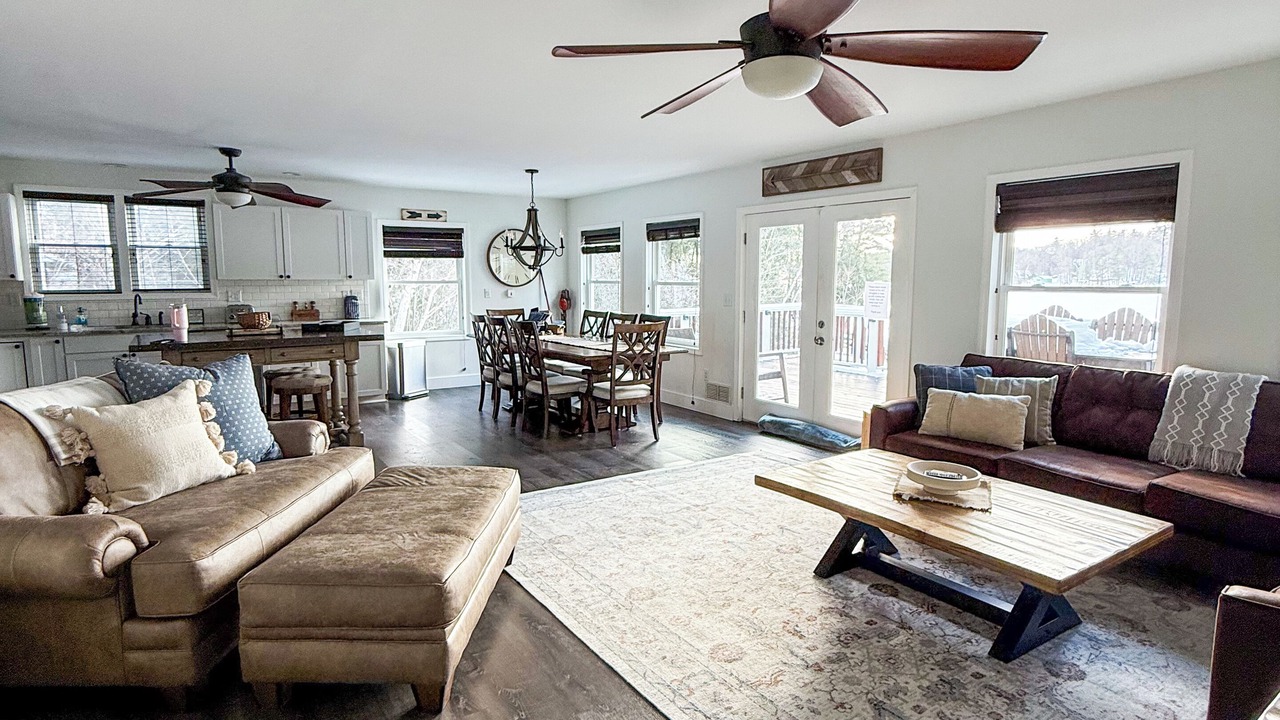Photo of Livingroom in Fort Ann