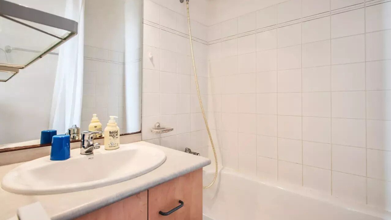 Photo of Bathroom in Pornichet