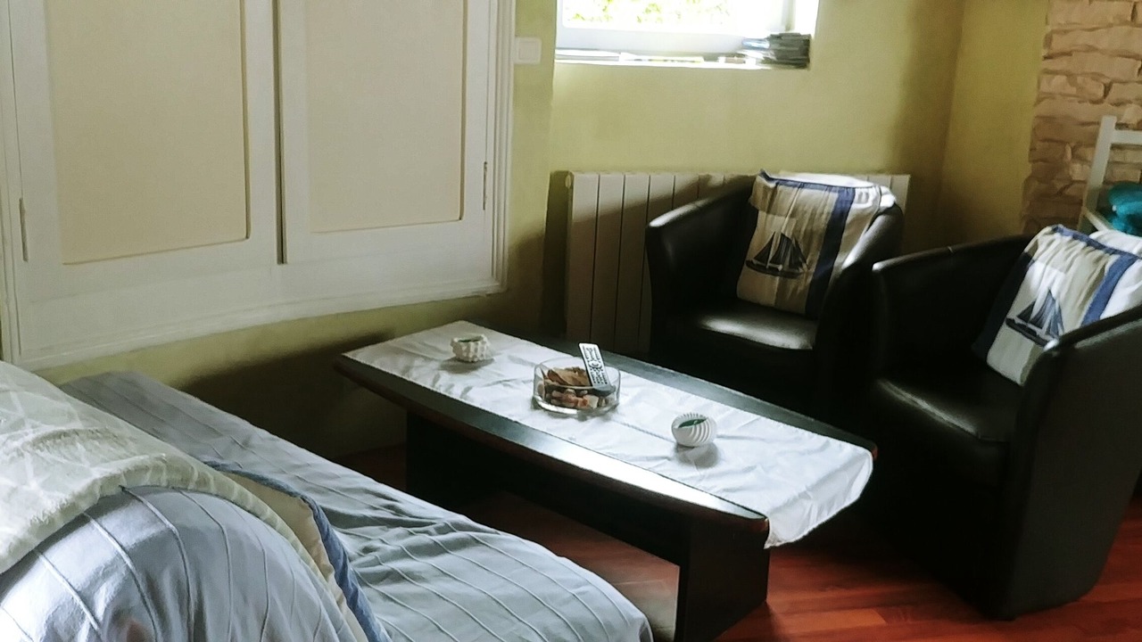 Photo of Bedroom in Hirel