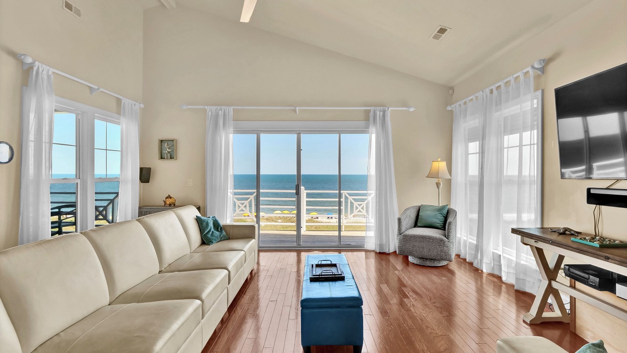 Photo of Livingroom in North Carolina Coast
