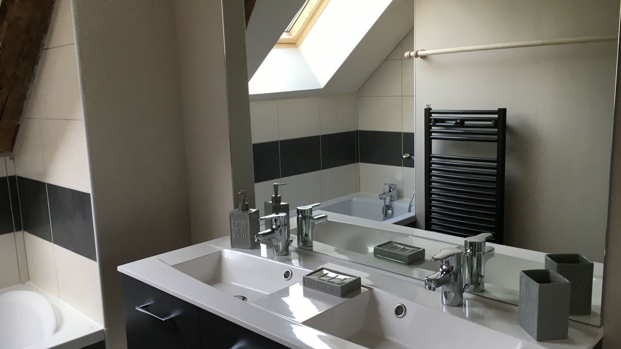 Photo of Bathroom in Bagneres-de-Luchon