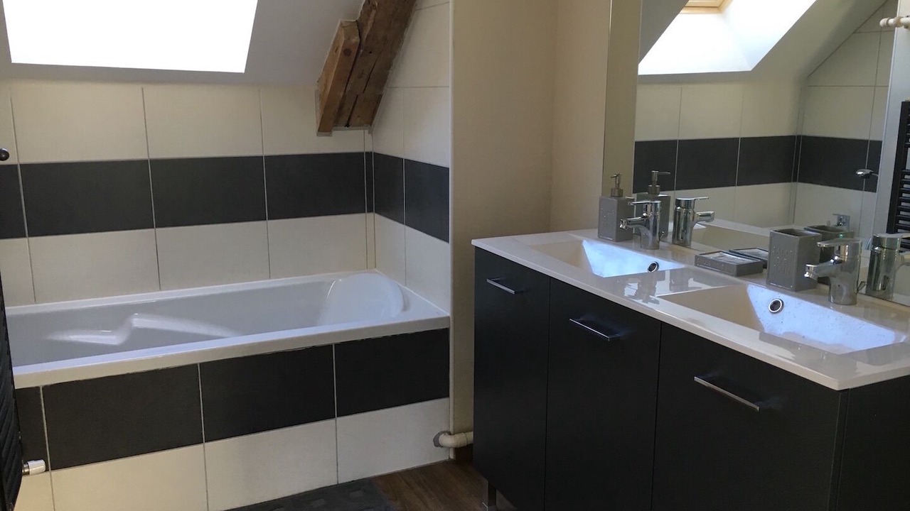 Photo of Bathroom in Bagneres-de-Luchon