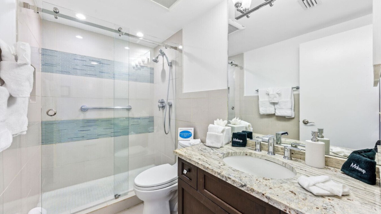 Photo of Bathroom in Fernandina Beach