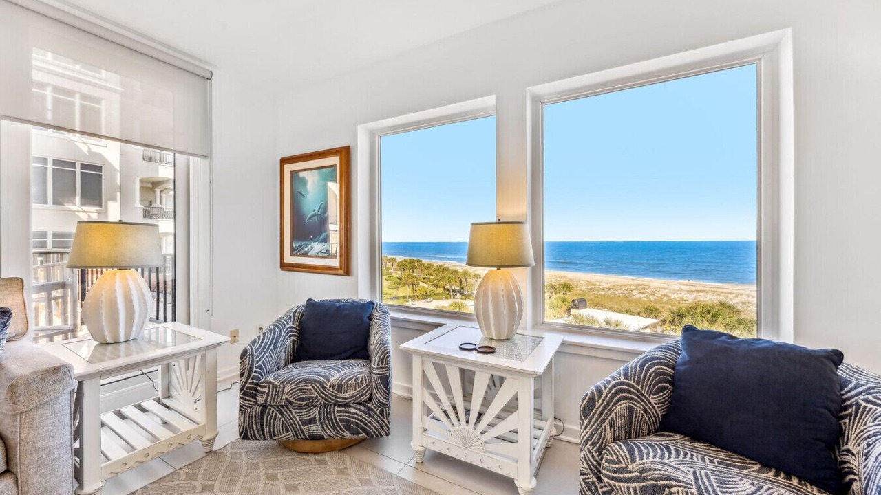 Photo of Livingroom in Fernandina Beach