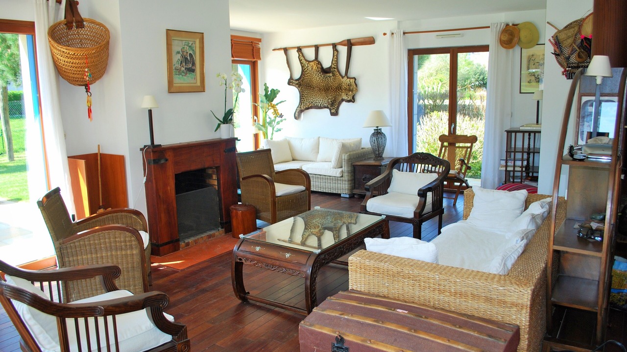 Photo of Livingroom in Rotheneuf-Le Pont
