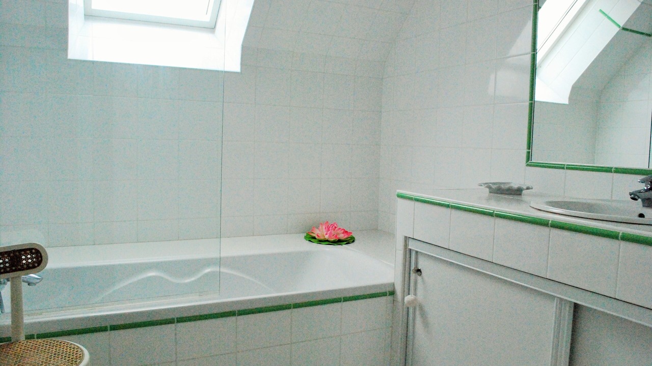 Photo of Bathroom in Rotheneuf-Le Pont