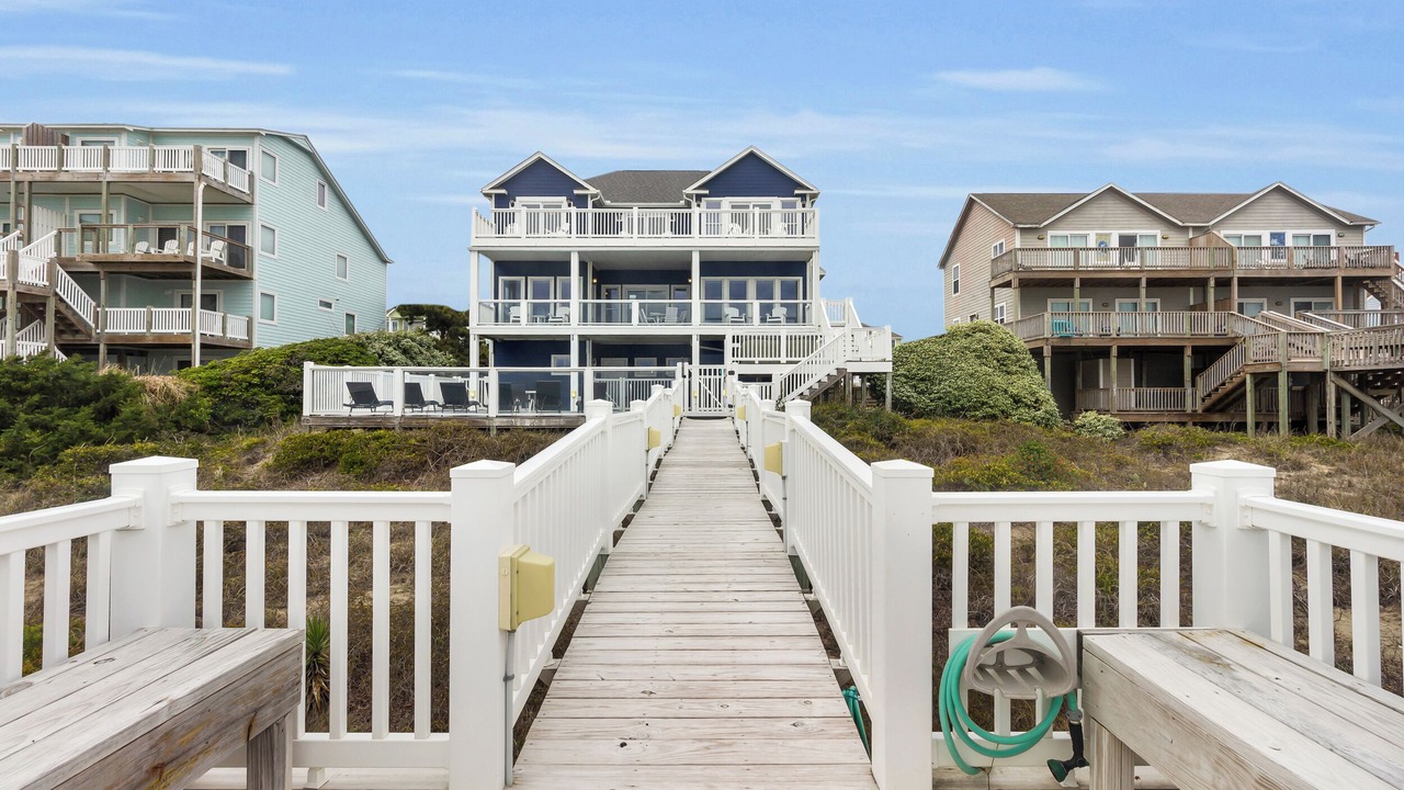 Photo of Patio Balcony in Emerald Isle