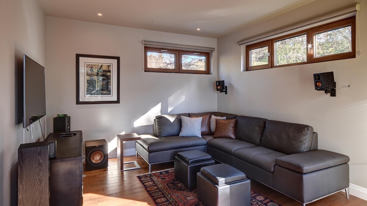 Photo of Livingroom in Mont-Tremblant Village
