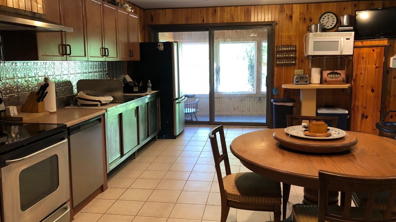 Photo of Kitchen in New Woodstock