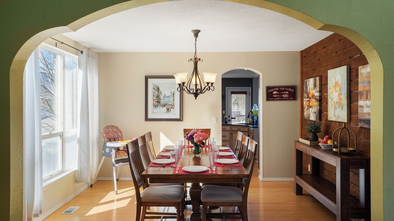 Photo of Bedroom in Northwest Colorado Springs