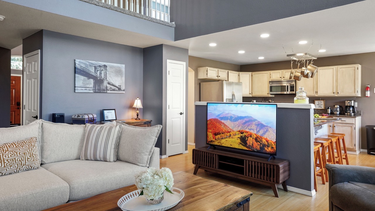 Photo of Bedroom in Northwest Colorado Springs
