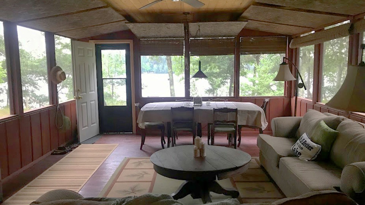 Photo of Livingroom in Minong