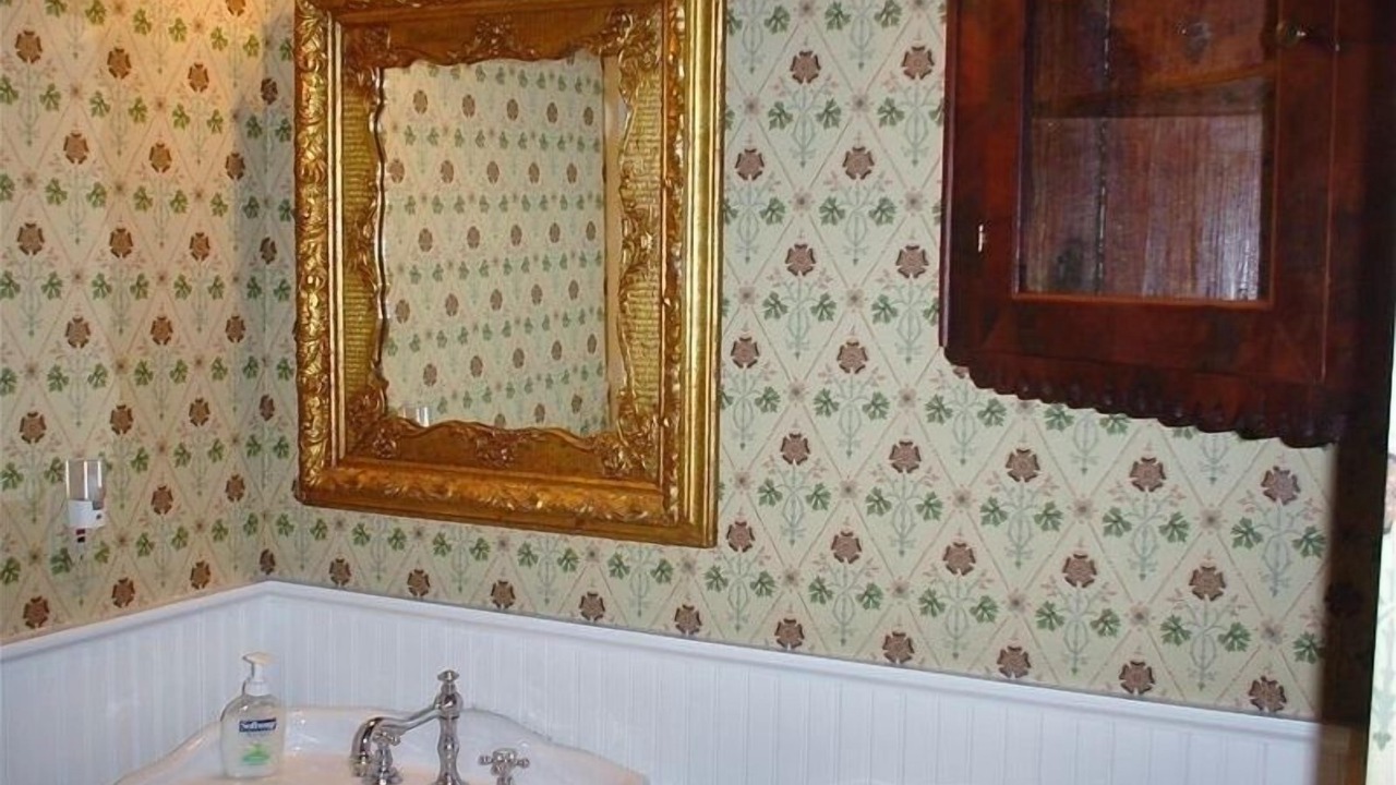 Photo of Bathroom in Ellijay