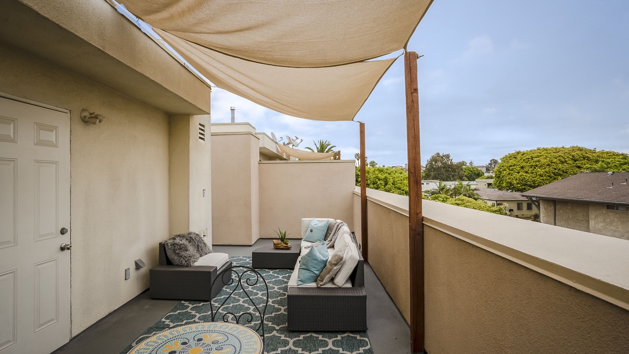 Photo of Outdoor in Pico