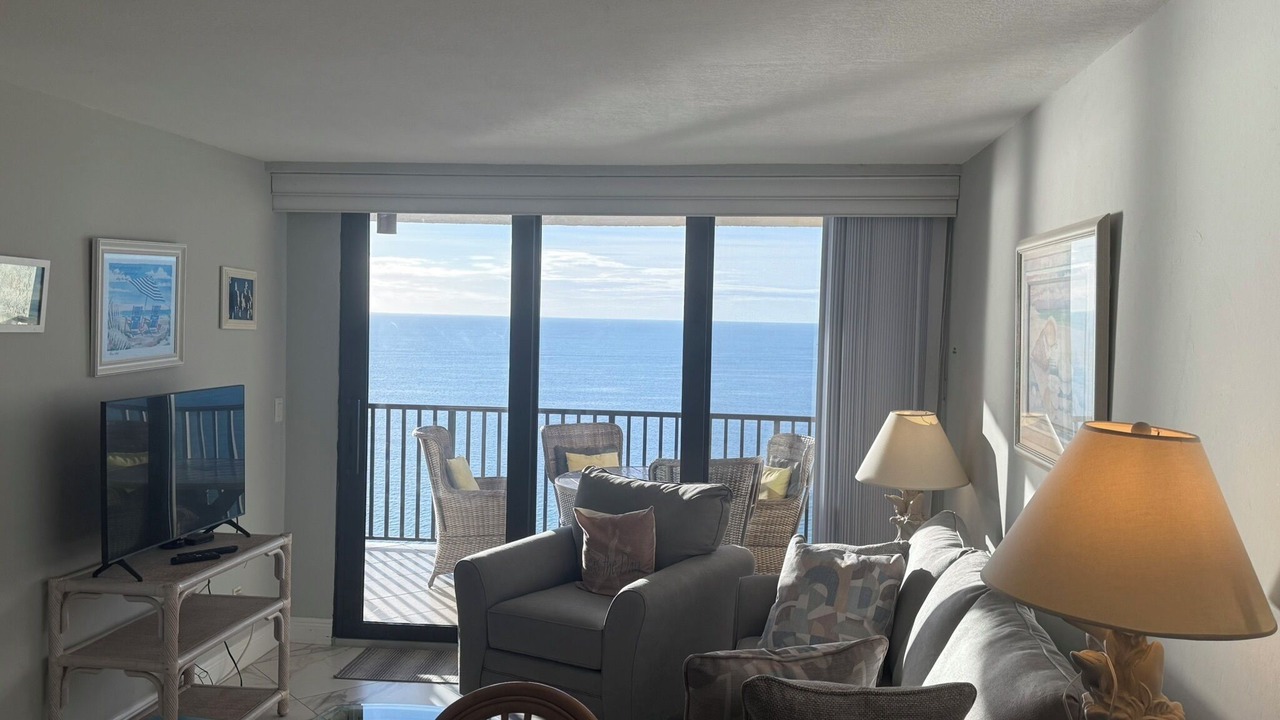 Photo of Livingroom in Marco Island