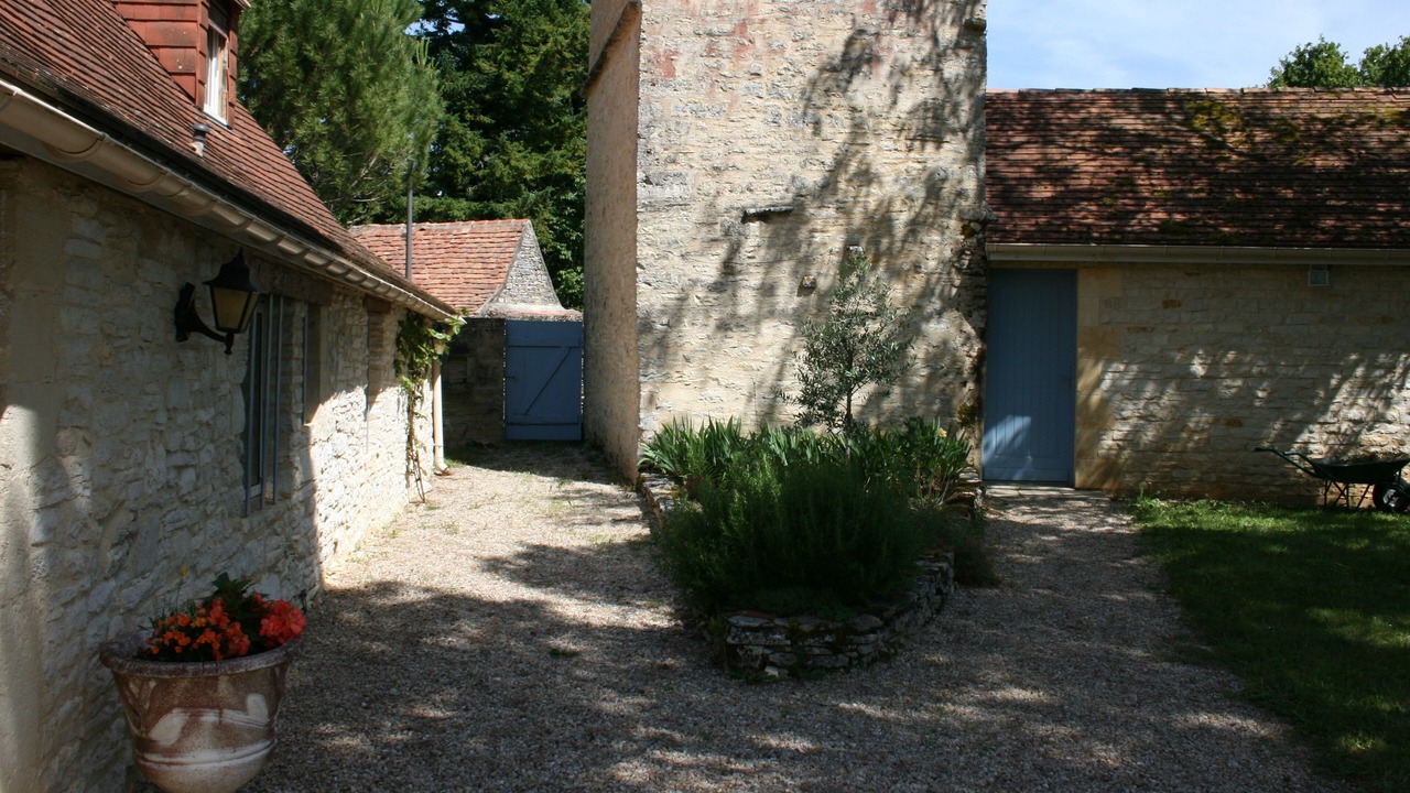 Photo of Outdoor in Montgesty