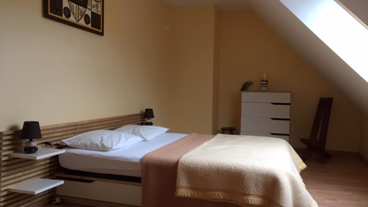 Photo of Bedroom in Treveneuc