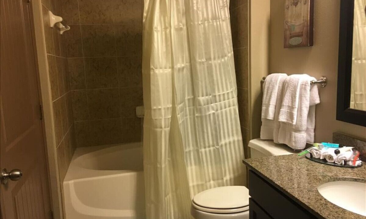 Photo of Bathroom in Grogan's Mill