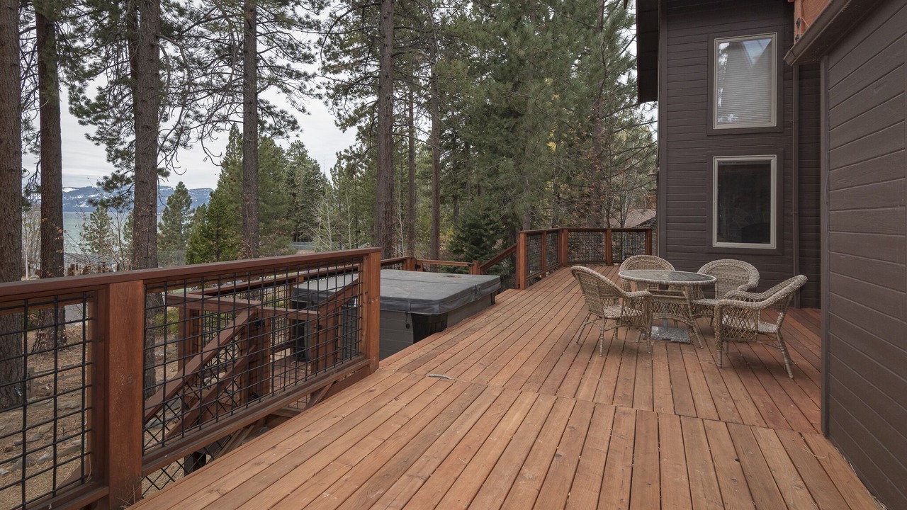 Photo of Outdoor in Lake Forest