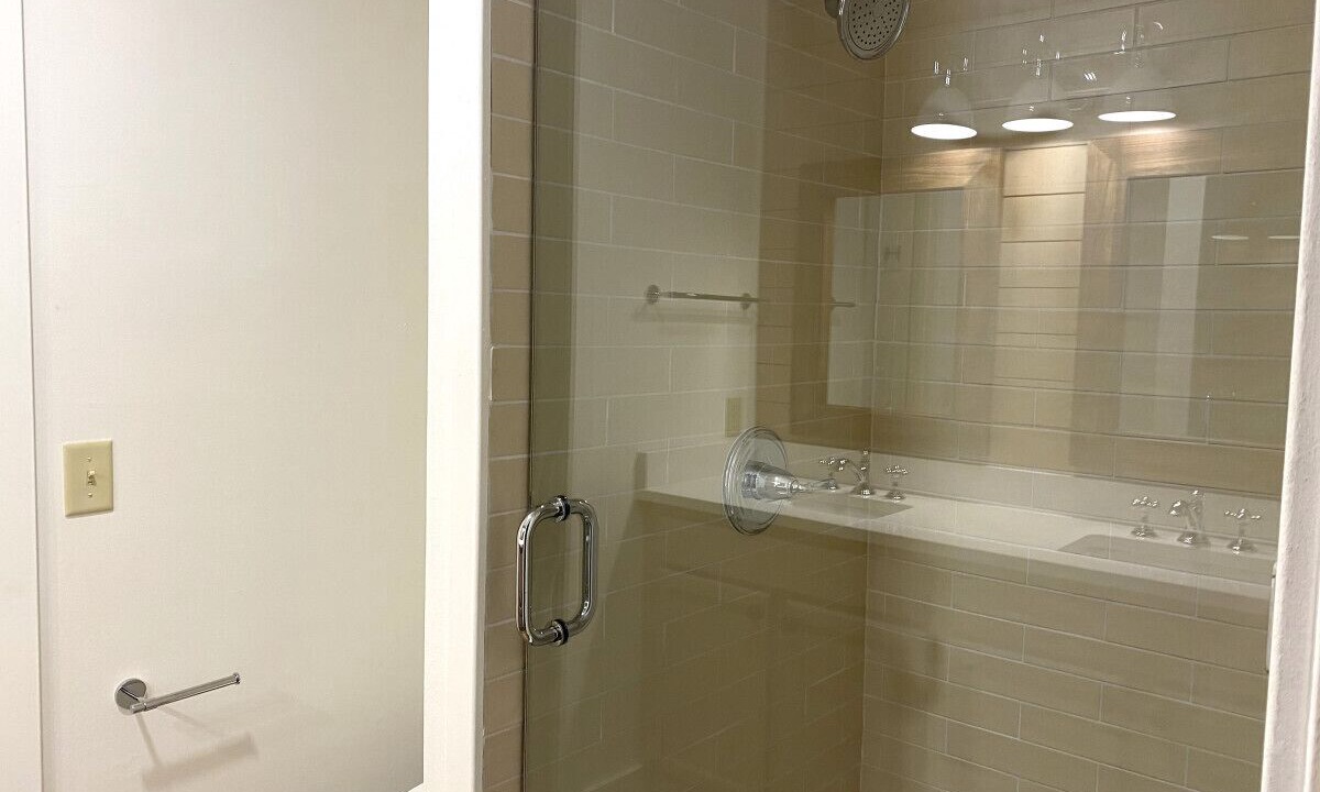 Photo of Bathroom in Beaufort