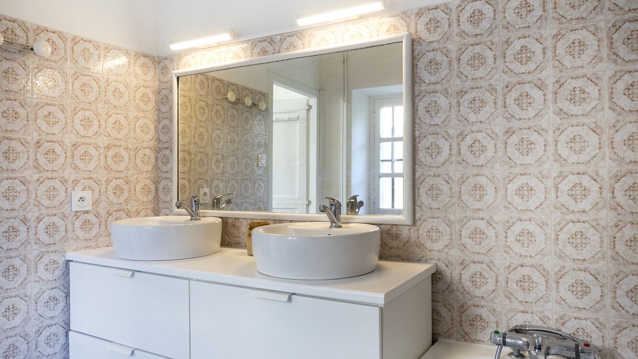 Photo of Bathroom in Castelnaudary