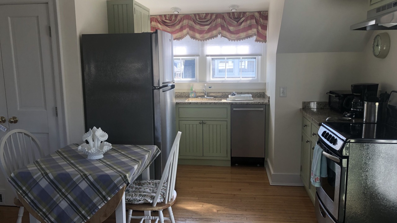Photo of Others in Nantucket Town