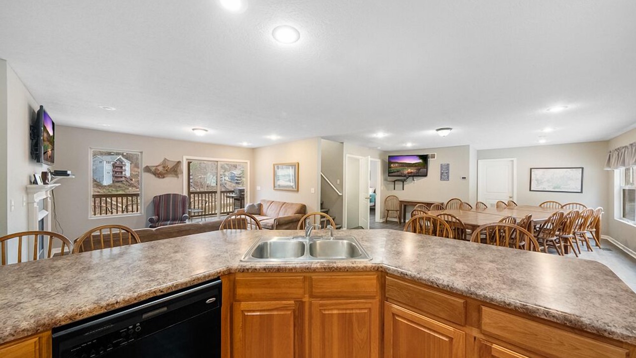 Photo of Others in Lakeside Estates
