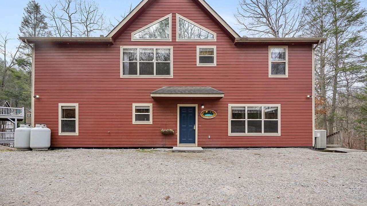 Photo of Outdoor in Lakeside Estates