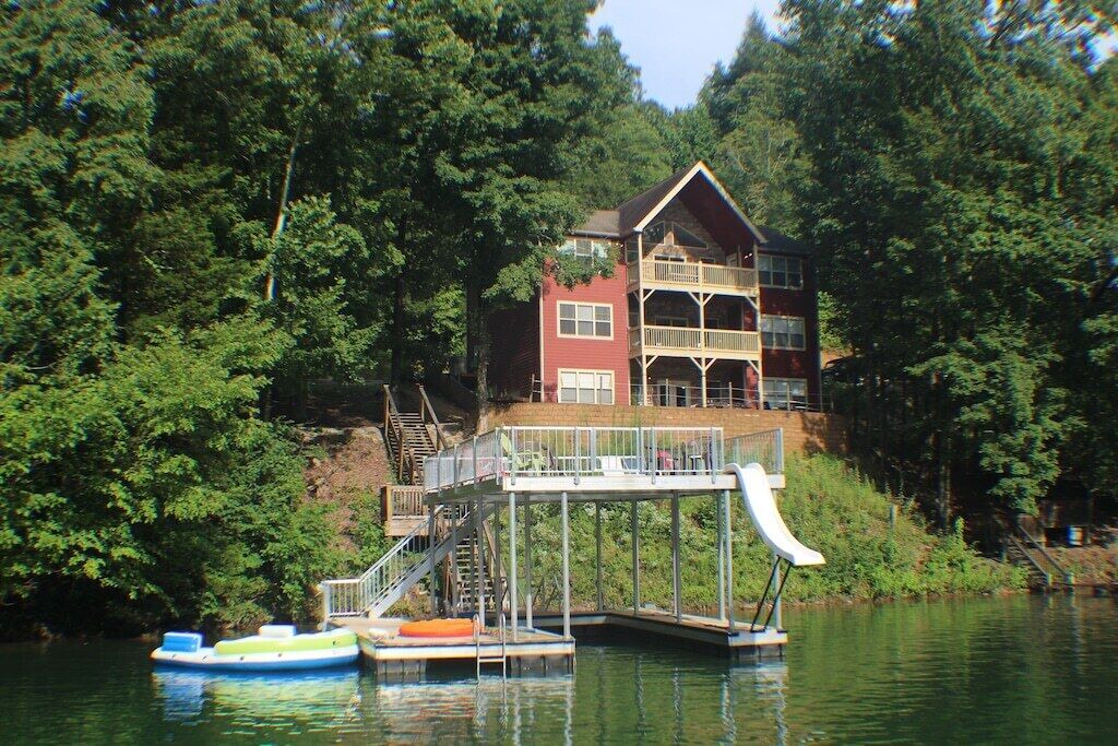Photo of Outdoor in Lakeside Estates