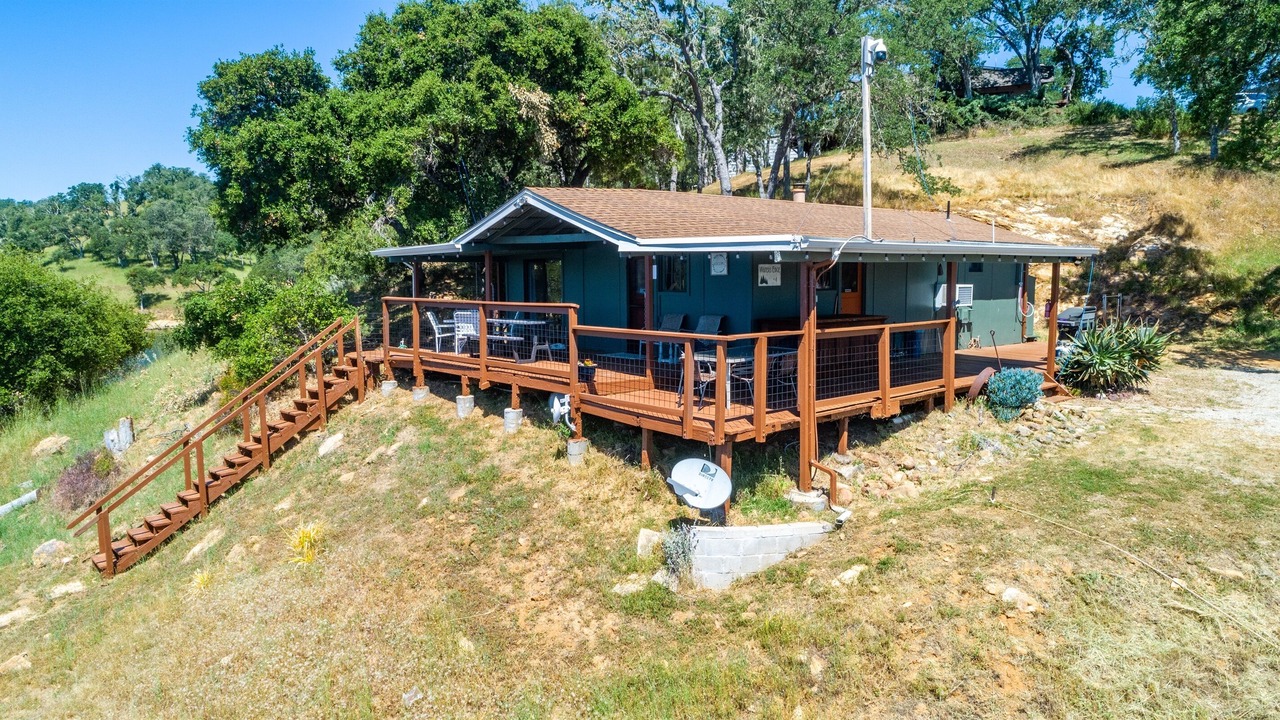 Photo of Outdoor in Bradley