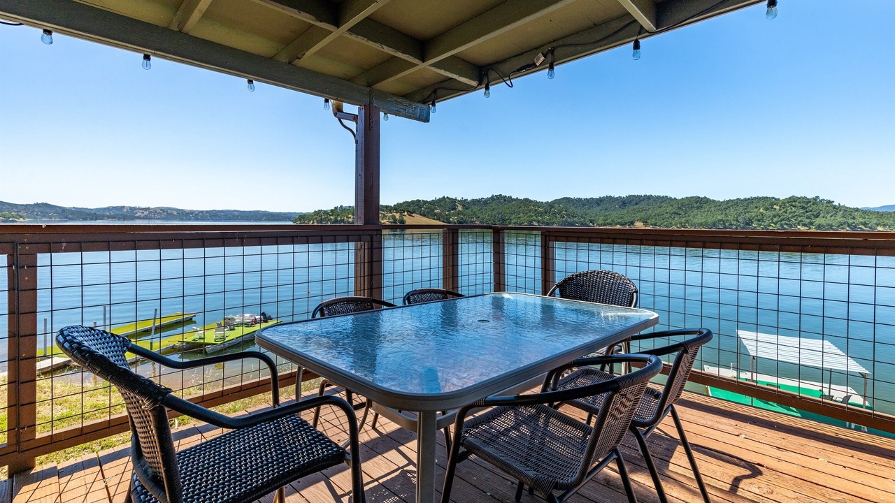 Photo of Outdoor in Bradley