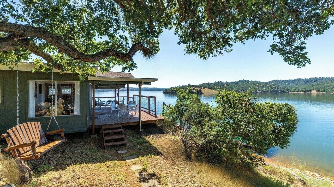 Photo of Patio Balcony in Bradley