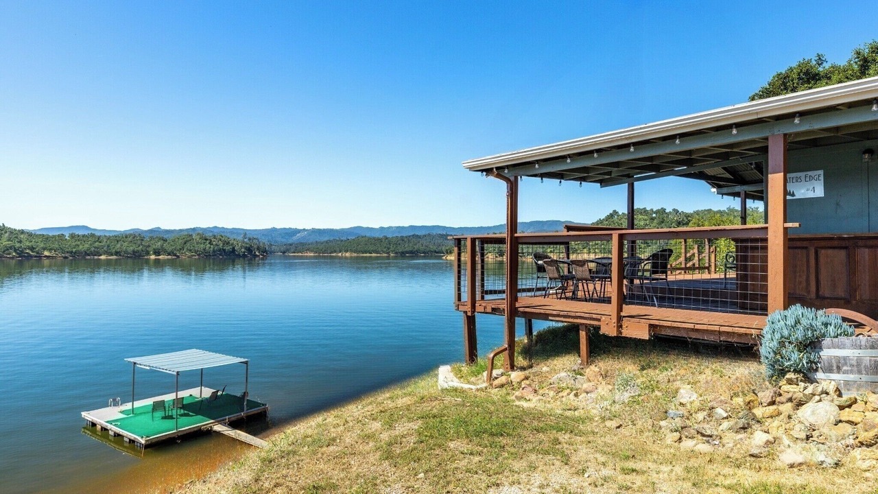 Photo of Outdoor in Bradley