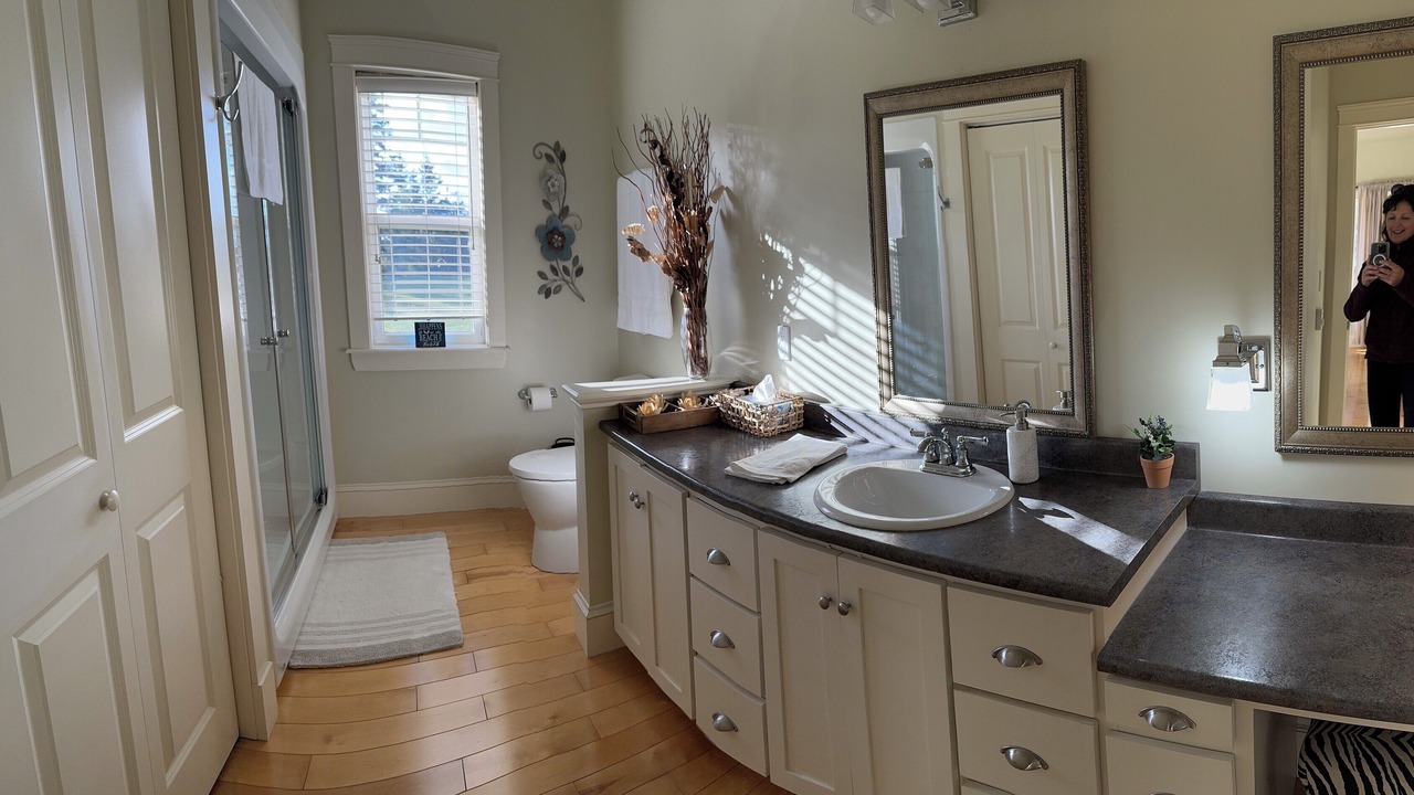 Photo of Bathroom in Granville