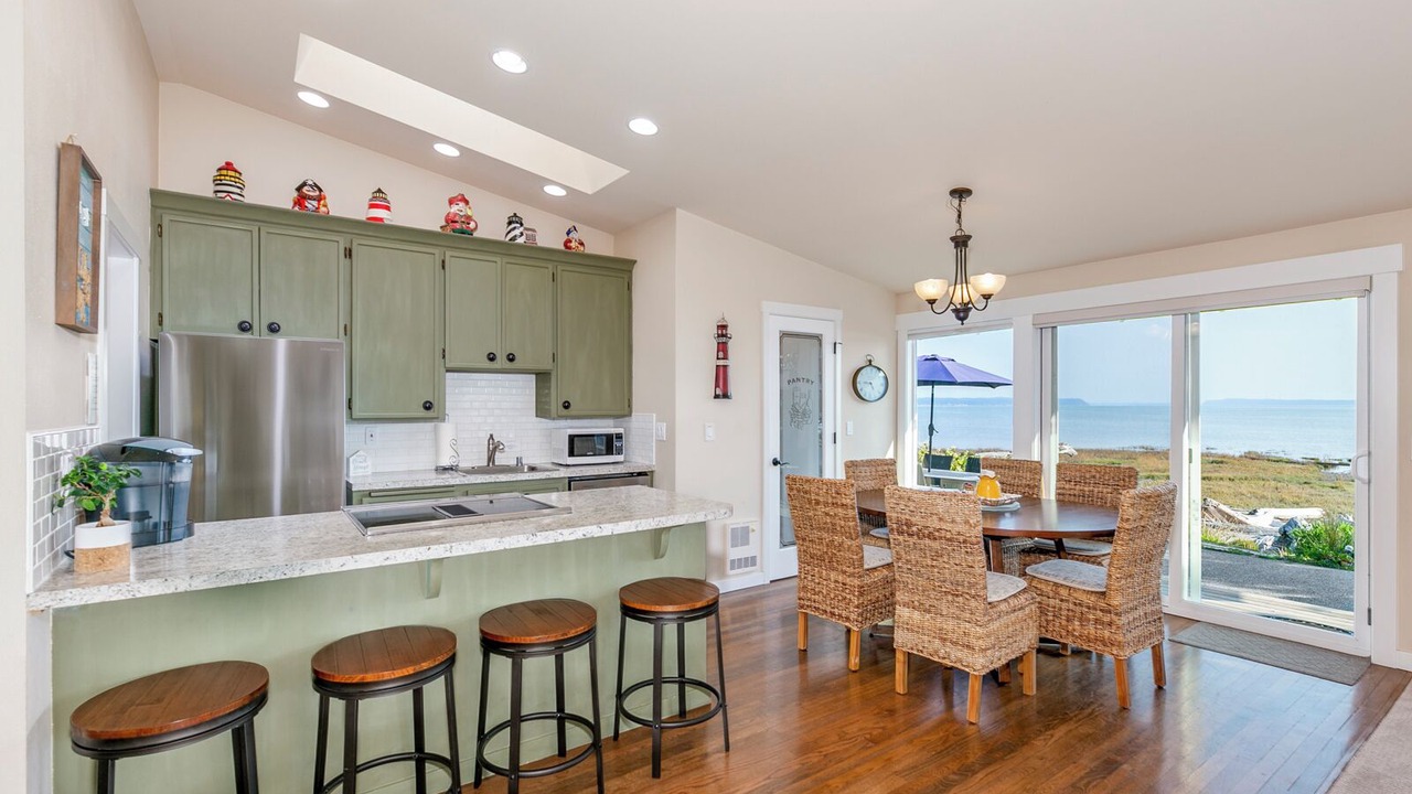 Photo of Bedroom in Camano Island