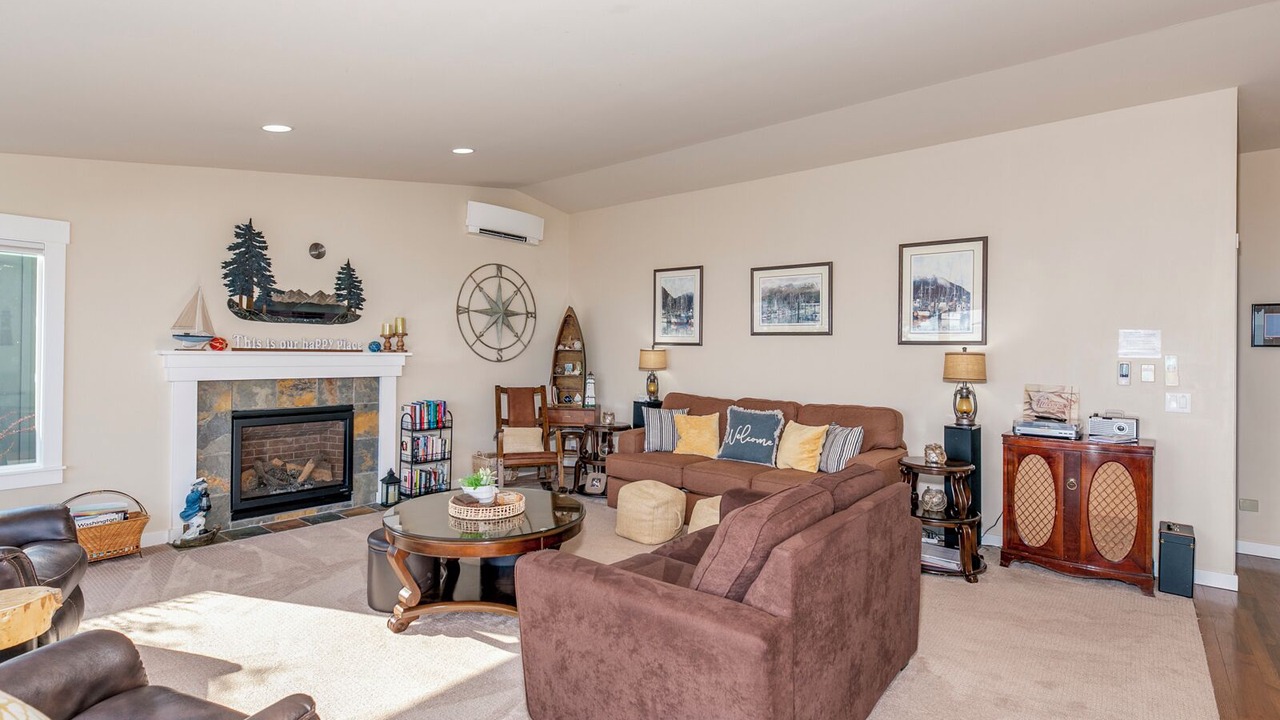 Photo of Livingroom in Camano Island
