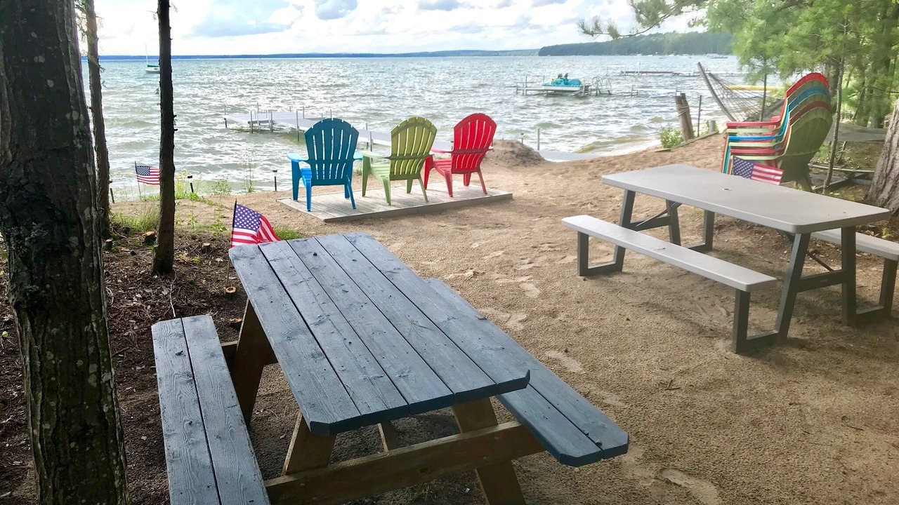 Photo of Outdoor in Higgins Lake