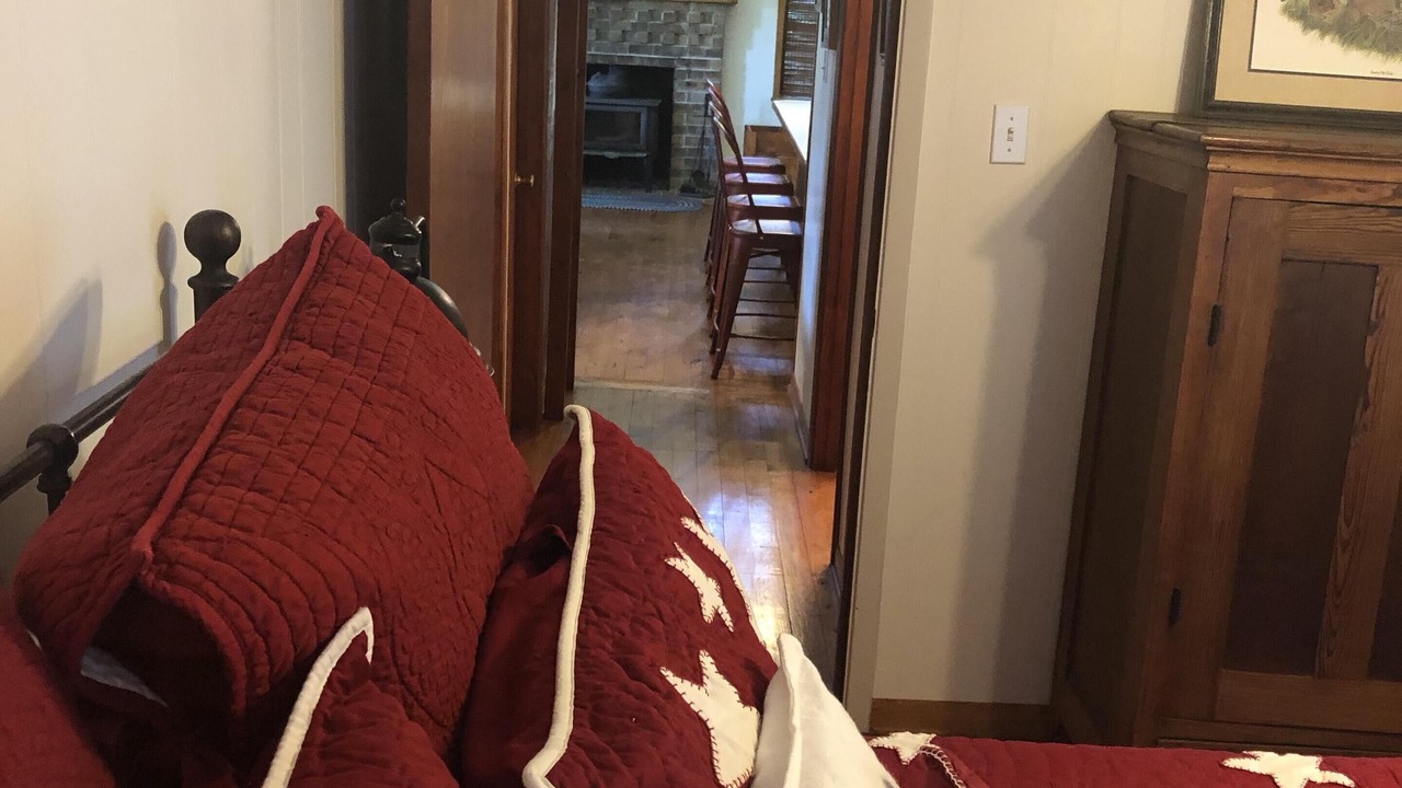 Photo of Bedroom in Pittsburg