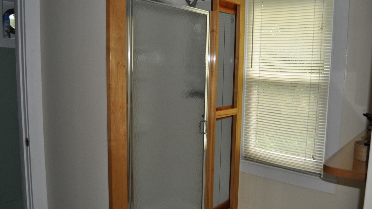 Photo of Bathroom in Little Valley
