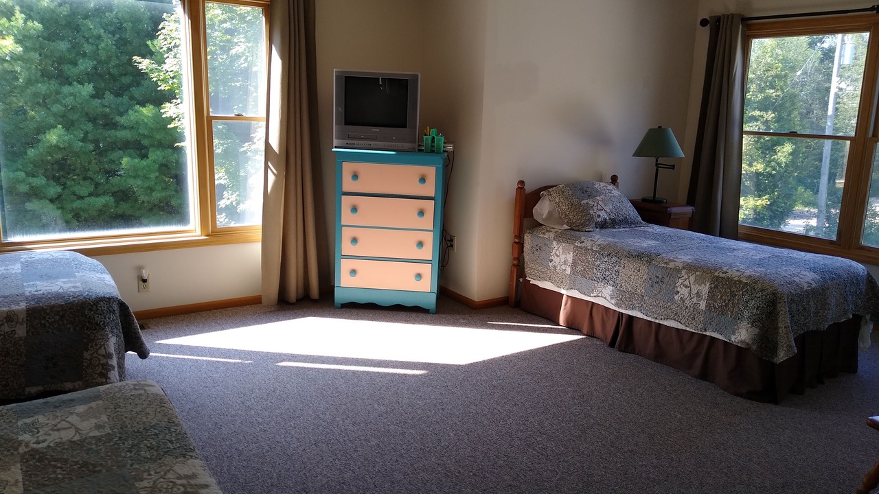Photo of Bedroom in Forestville