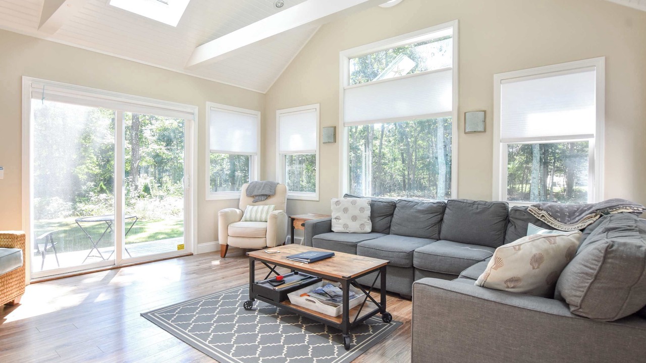 Photo of Livingroom in Dennis