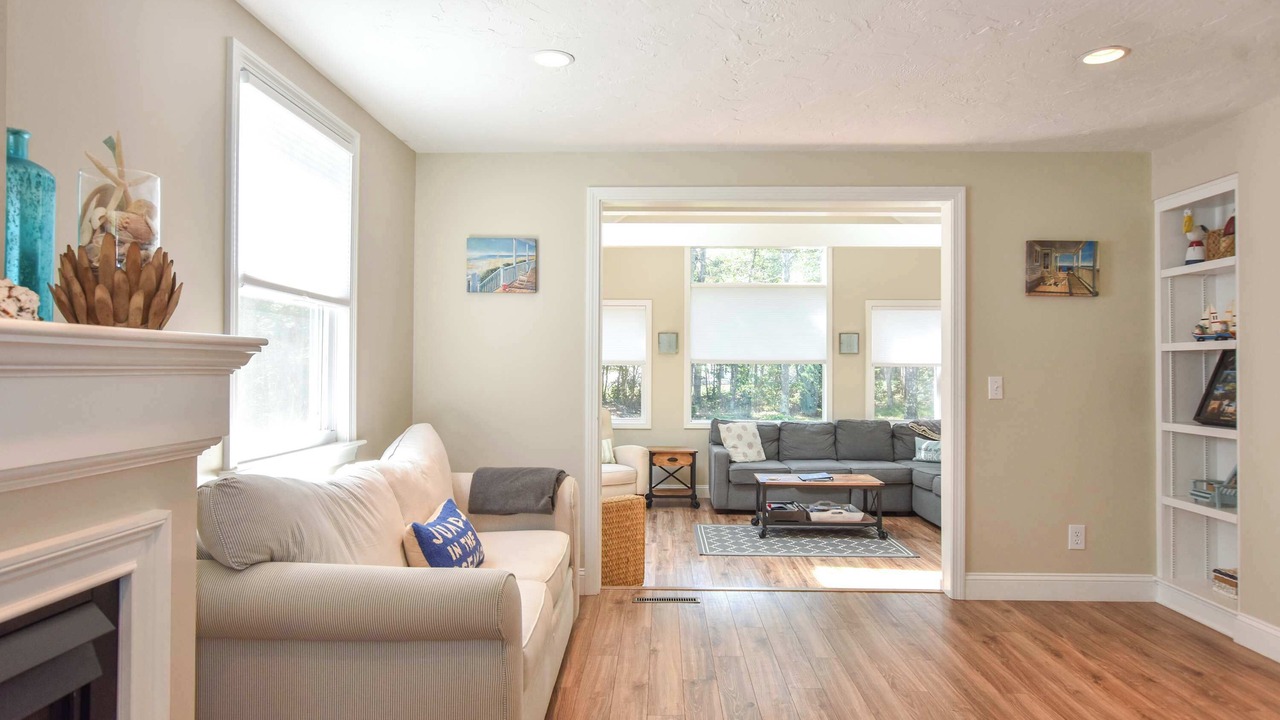 Photo of Livingroom in Dennis