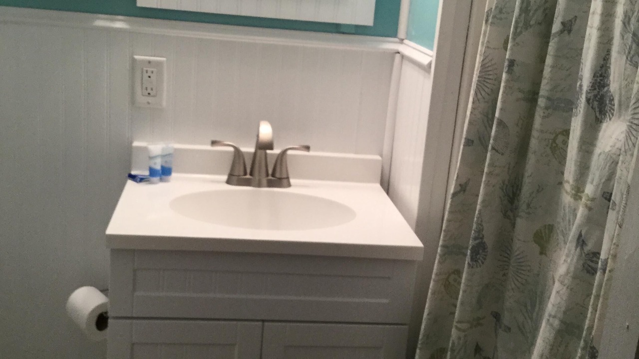 Photo of Bathroom in York Beach