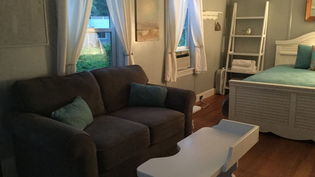 Photo of Bedroom in York Beach