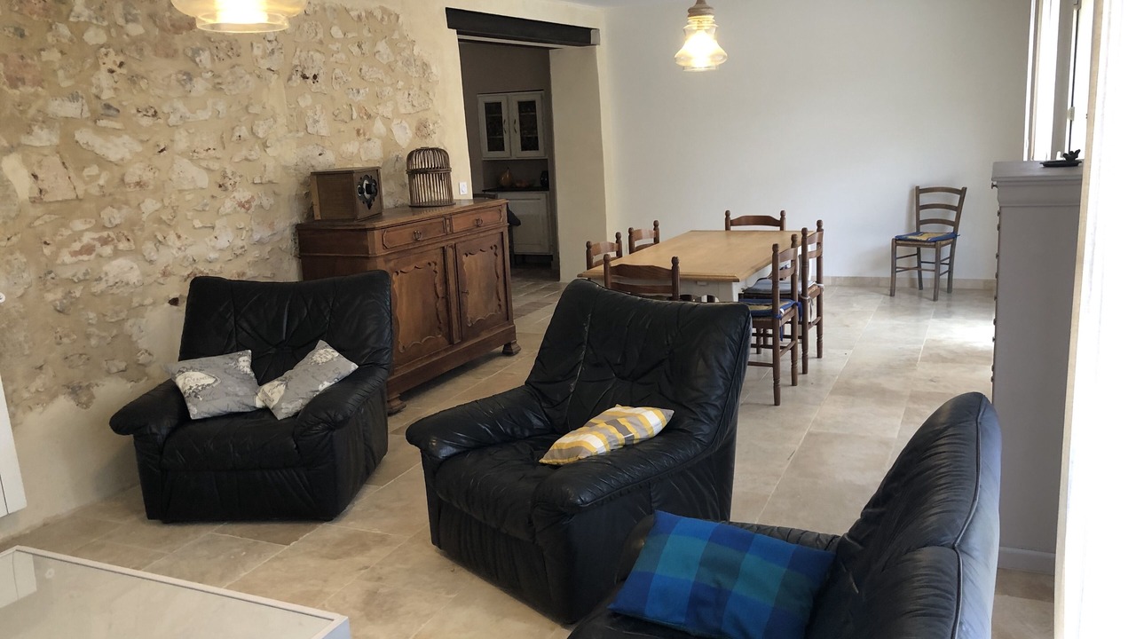 Photo of Livingroom in Saint-Hippolyte-de-Montaigu
