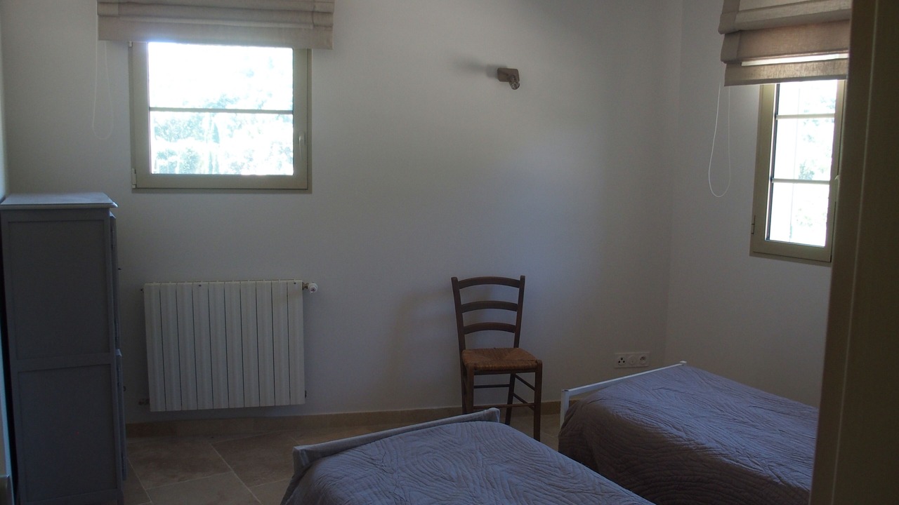Photo of Bedroom in Saint-Hippolyte-de-Montaigu